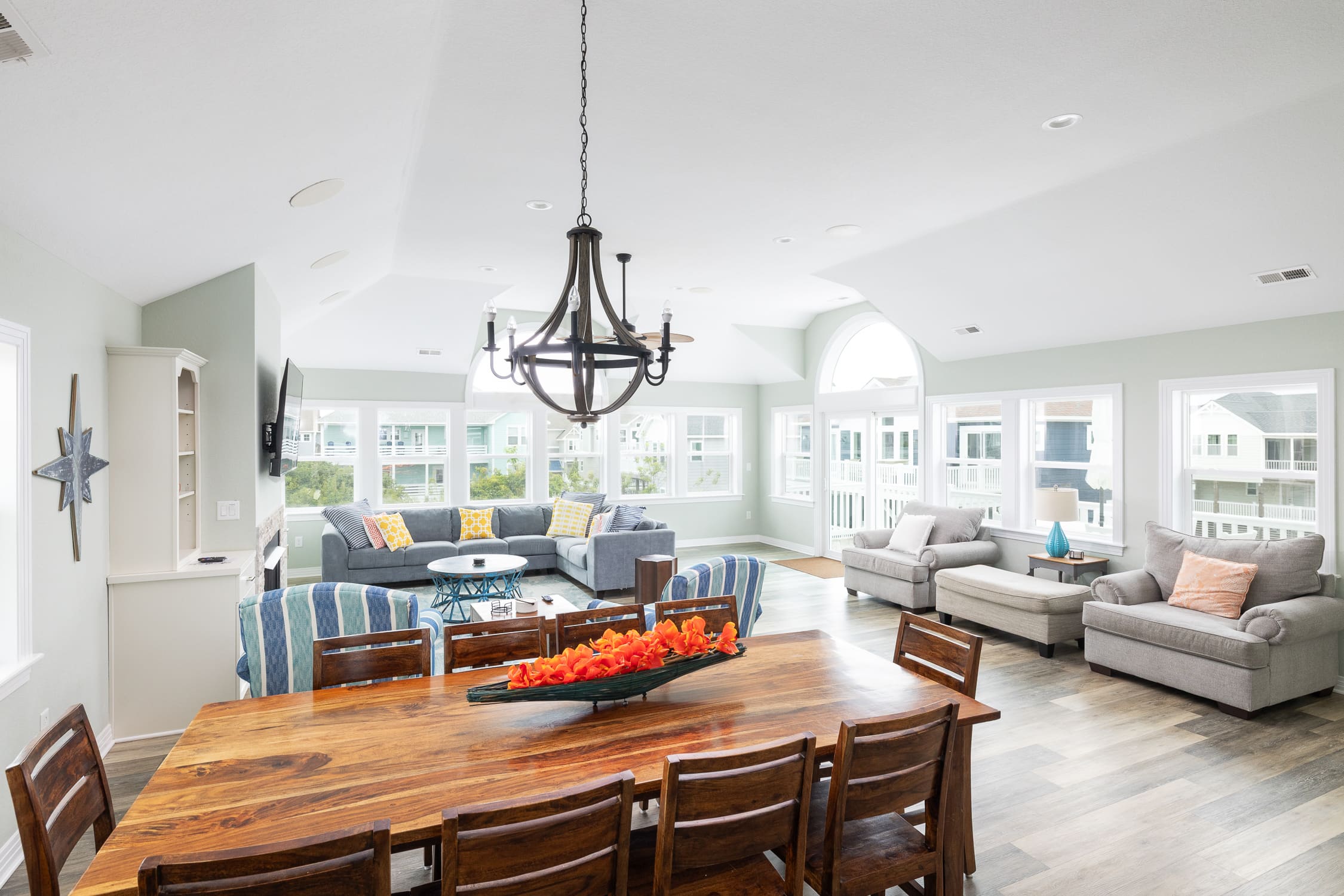 Shore Beats Work property image