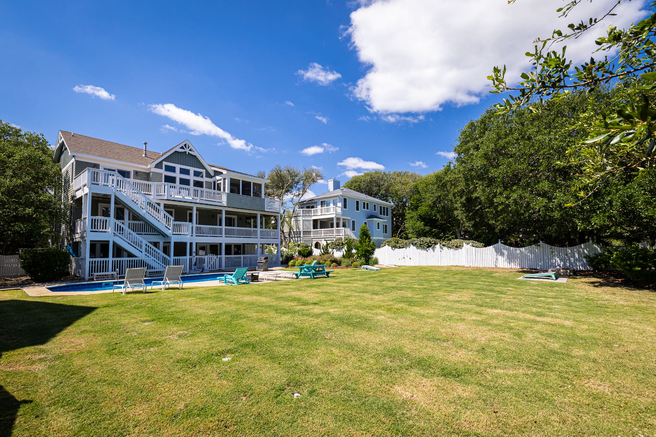 Sun Ray's property image