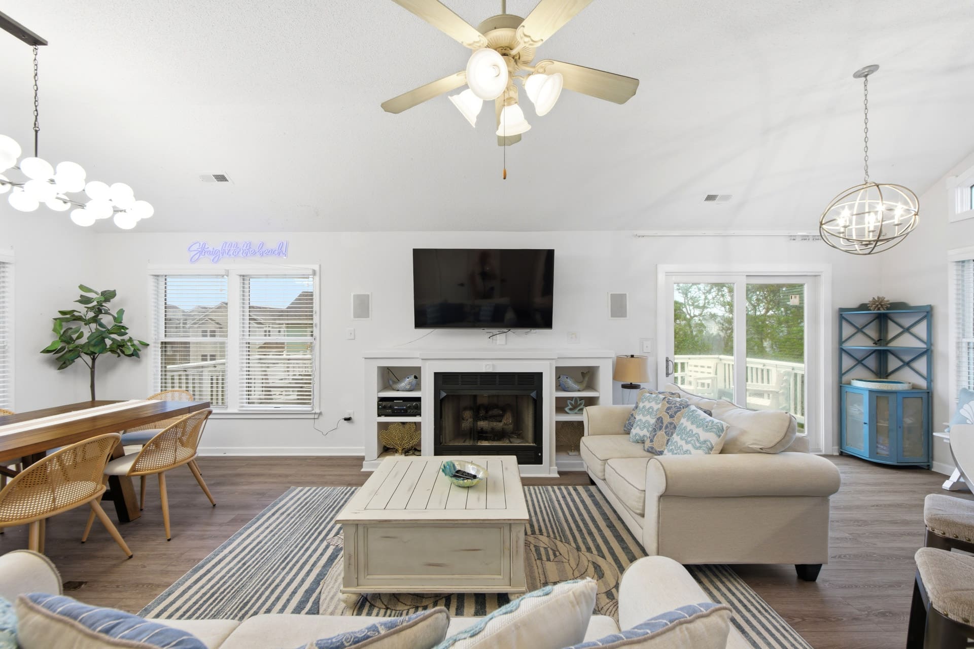 Straight to the Beach property image