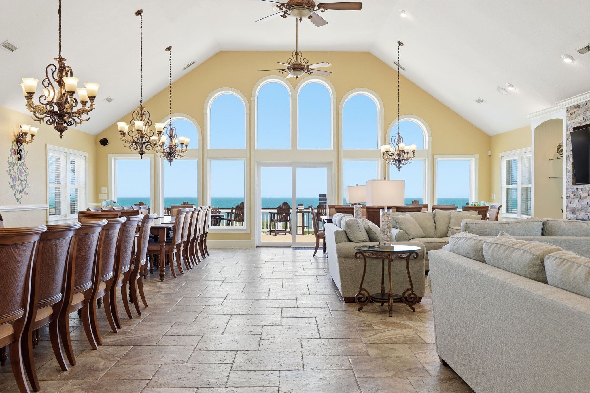Beyond Paradise property image