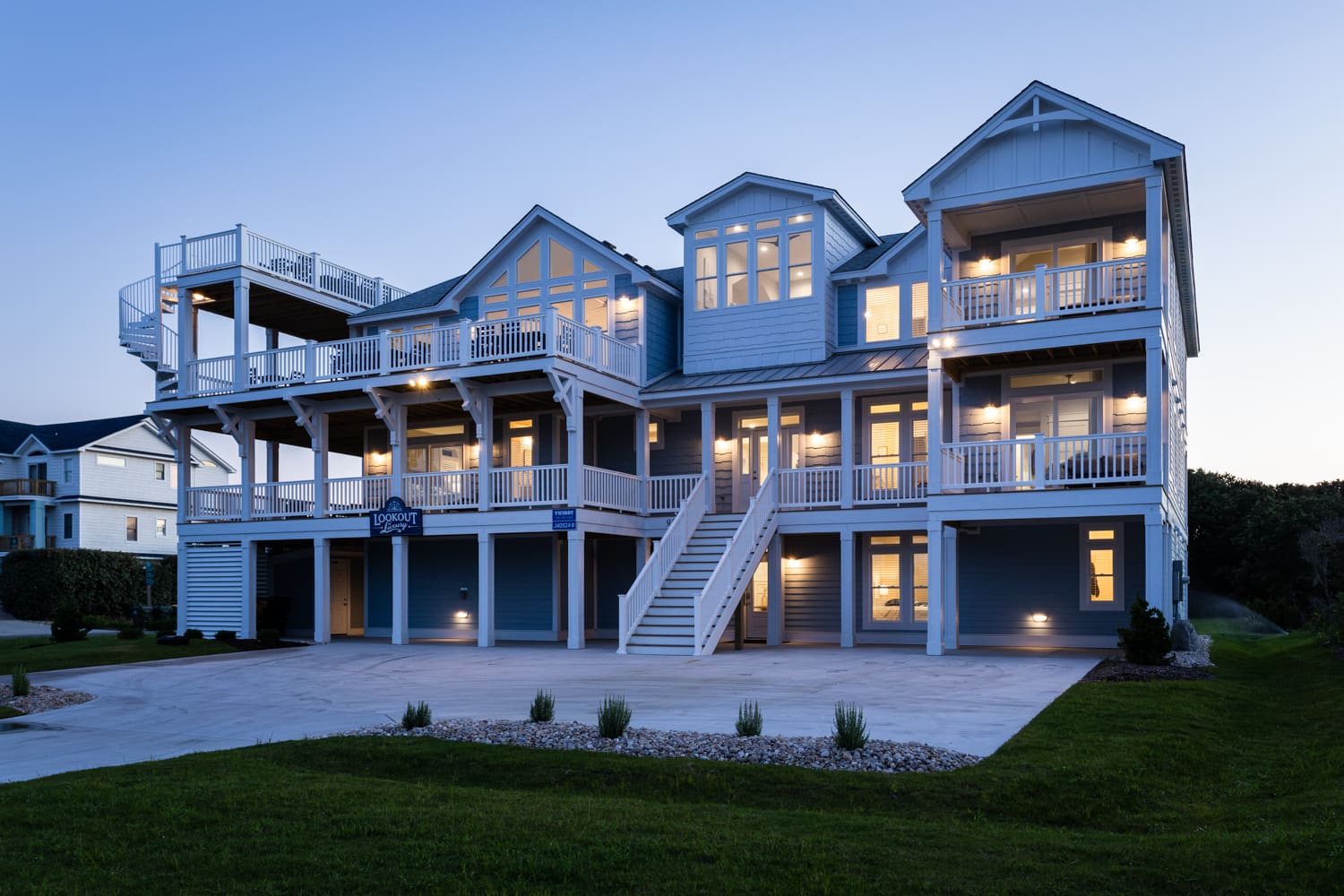 Lookout Luxury property image