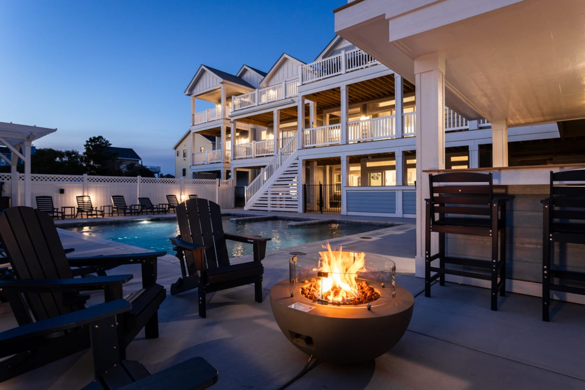 Lookout Luxury