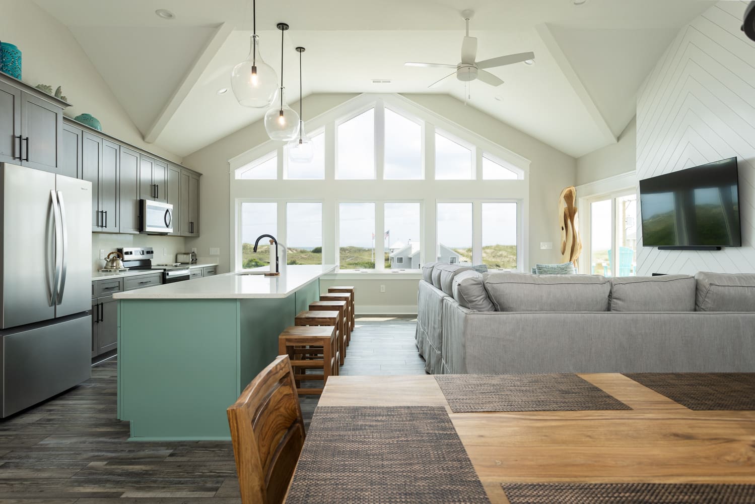 Hummingbird Haven property image
