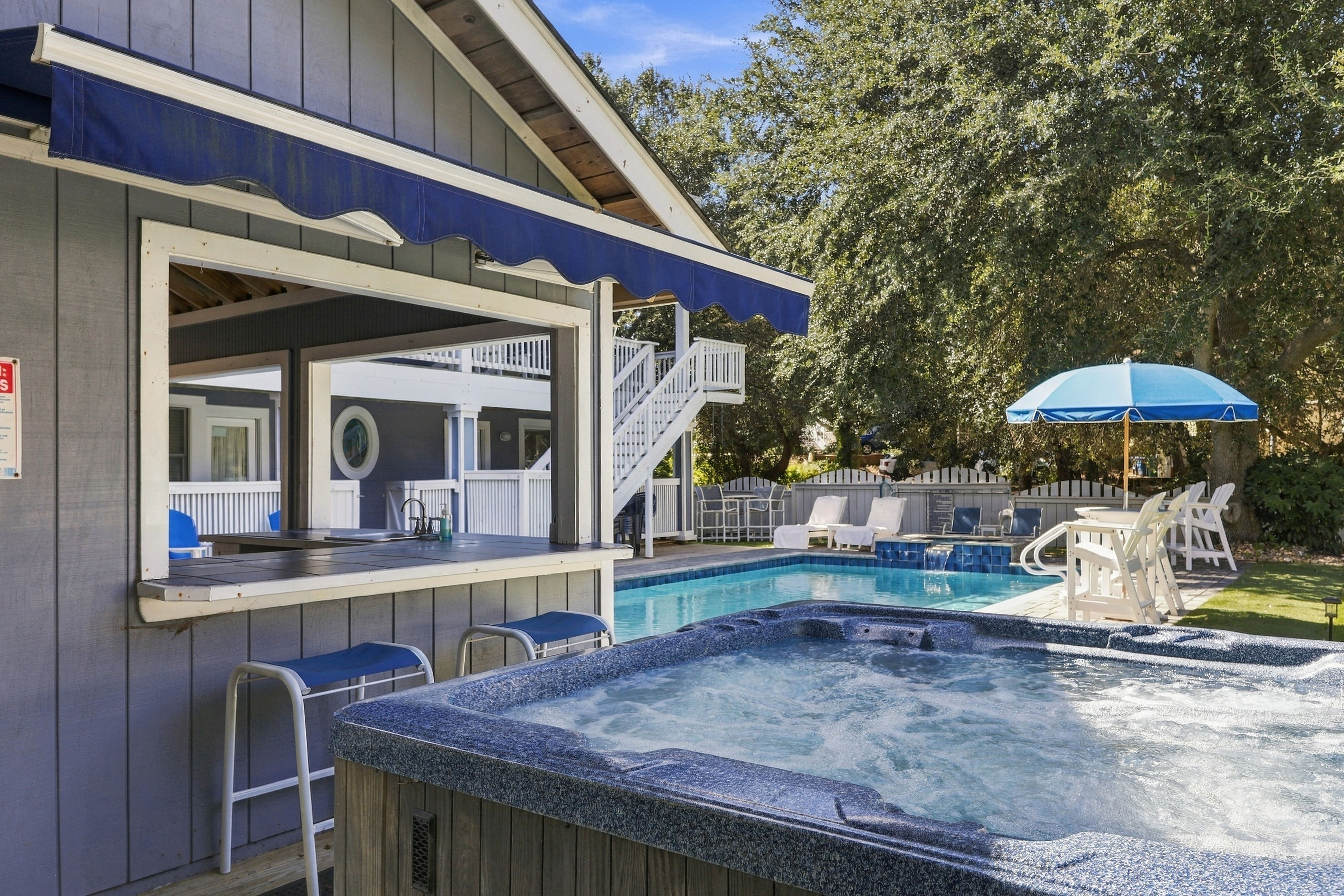 Six Lucky Ducks property image