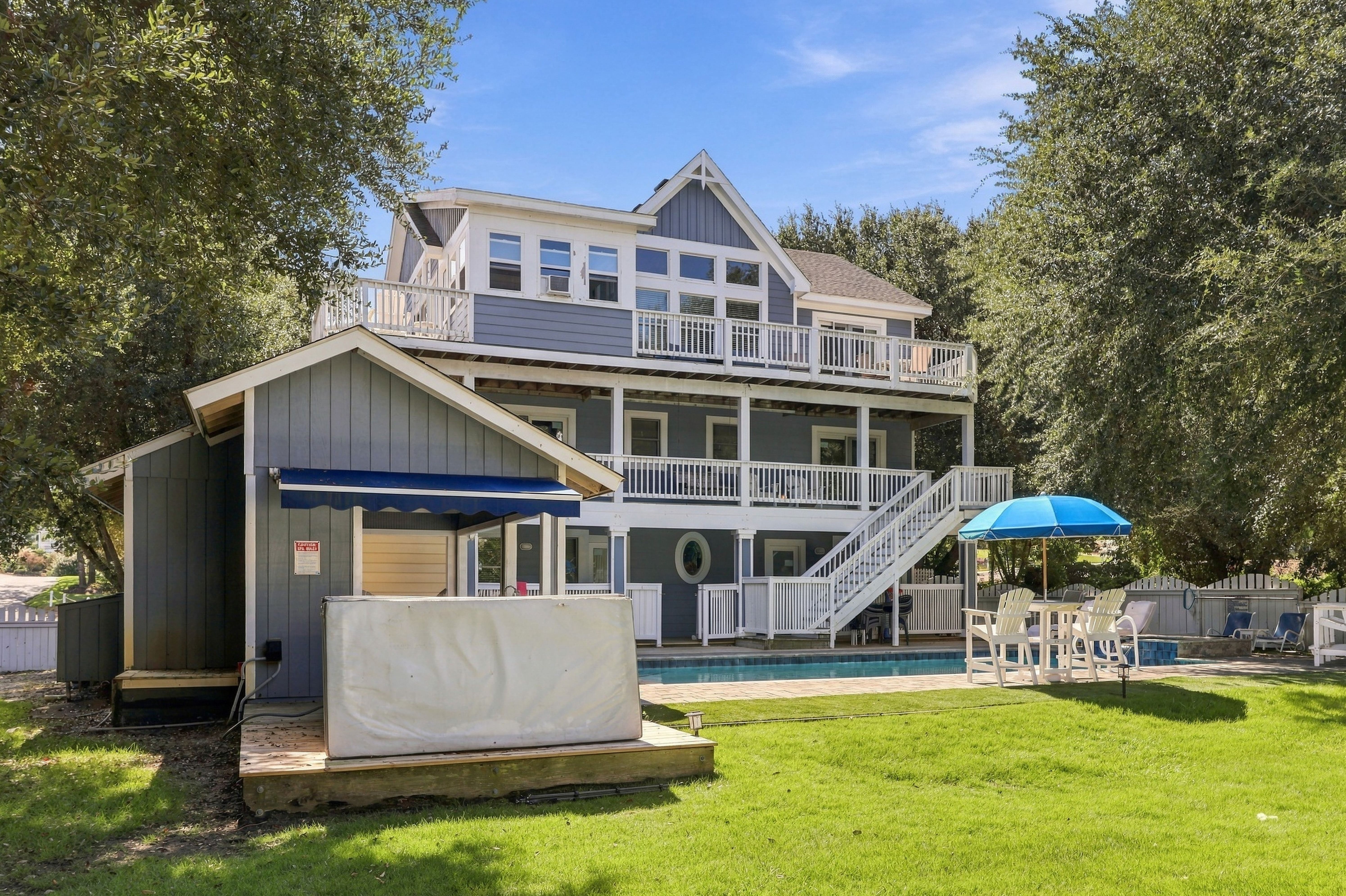 Six Lucky Ducks property image