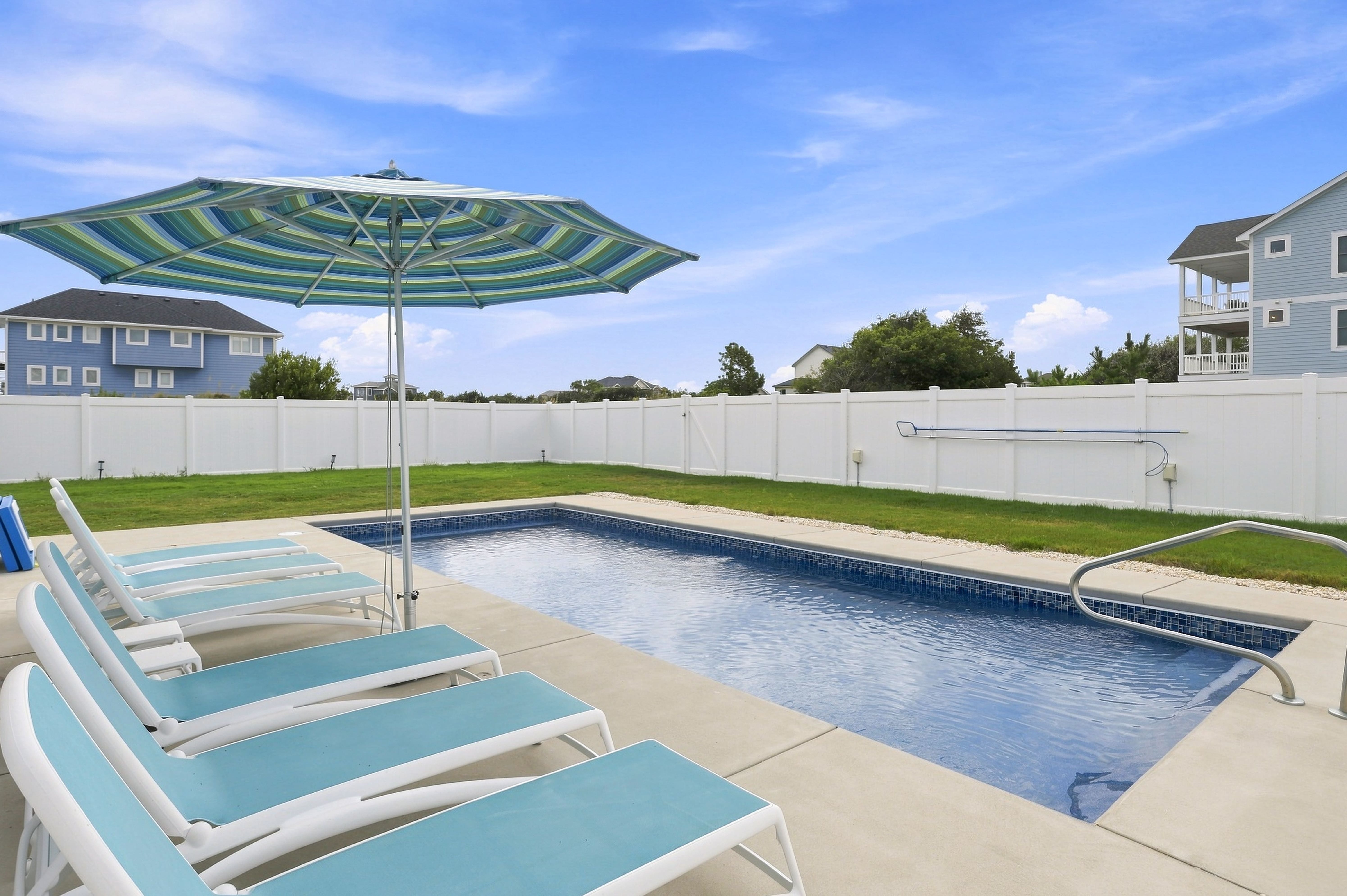 Chasin' Waves property image