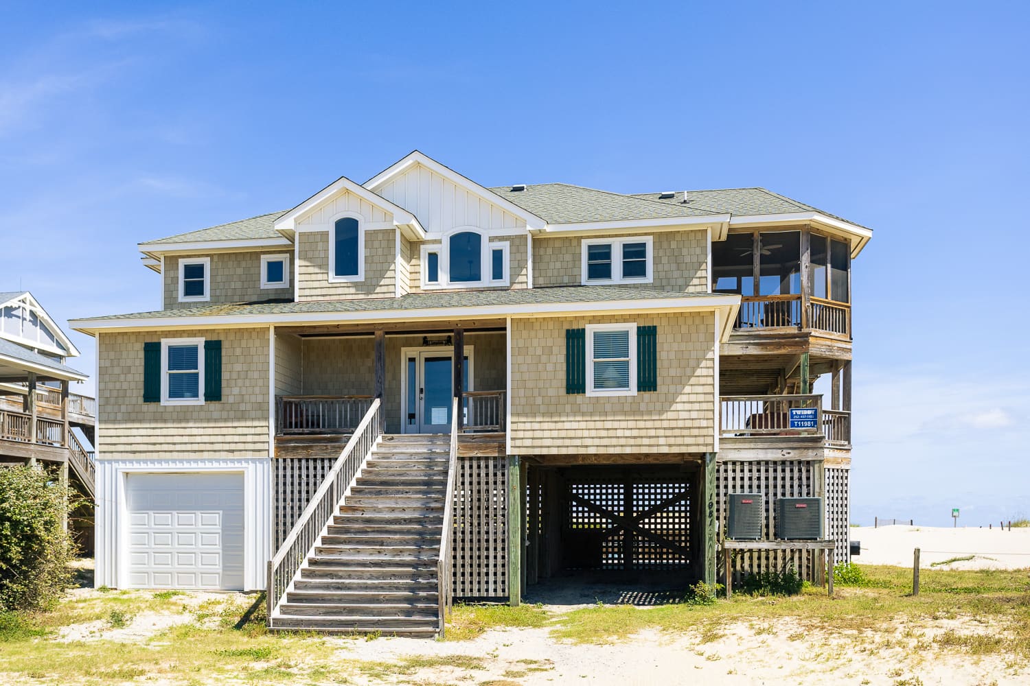 ウッドランド　OTV Xanadune Oceanfront Home in North Swan Beach 4x4