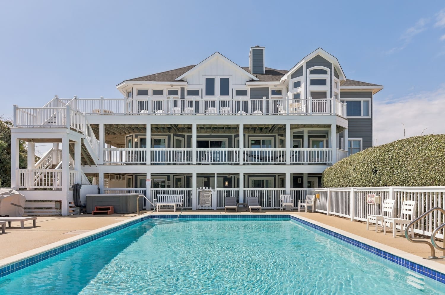 Living the Dream property image