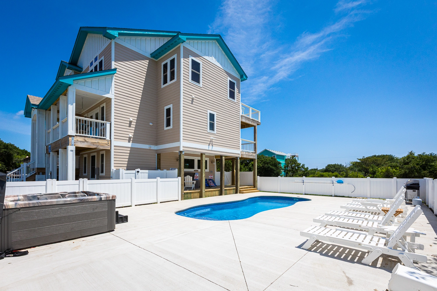 Jellyfish Fields Forever